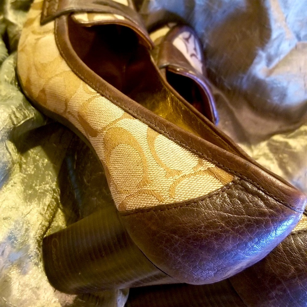 Coach high heels - Picture 3 of 8